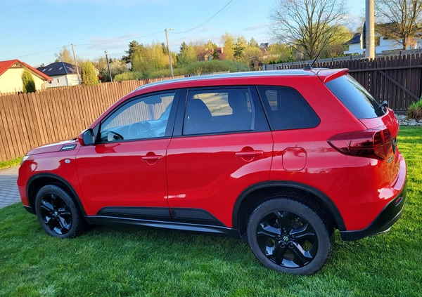 Suzuki Vitara cena 67500 przebieg: 93000, rok produkcji 2019 z Skawina małe 37